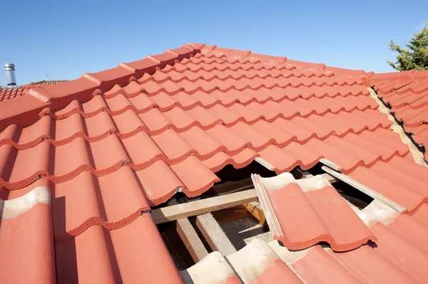 Emergency Roof Repair: What Portland Homeowners Need to Know